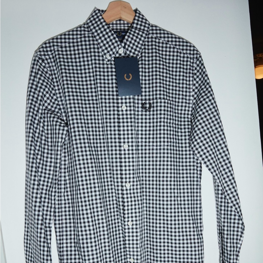 Fred Perry Gingham Oxford LS shirt size Small. NWT